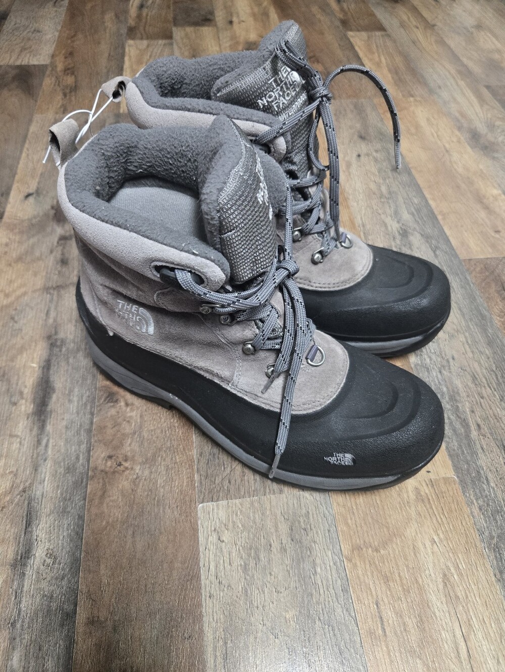 The North Face Men’s Gray and Black Winter Boots Sz 10